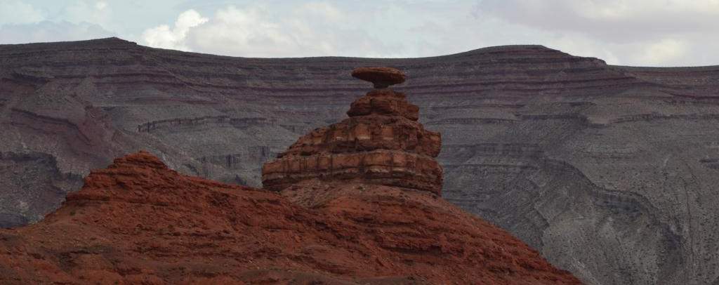 Mexican Hat, cerca del Monument Valley, sur d'Utah